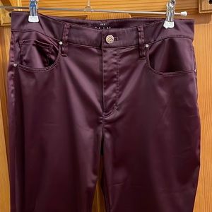 Sateen finish WHBM pants